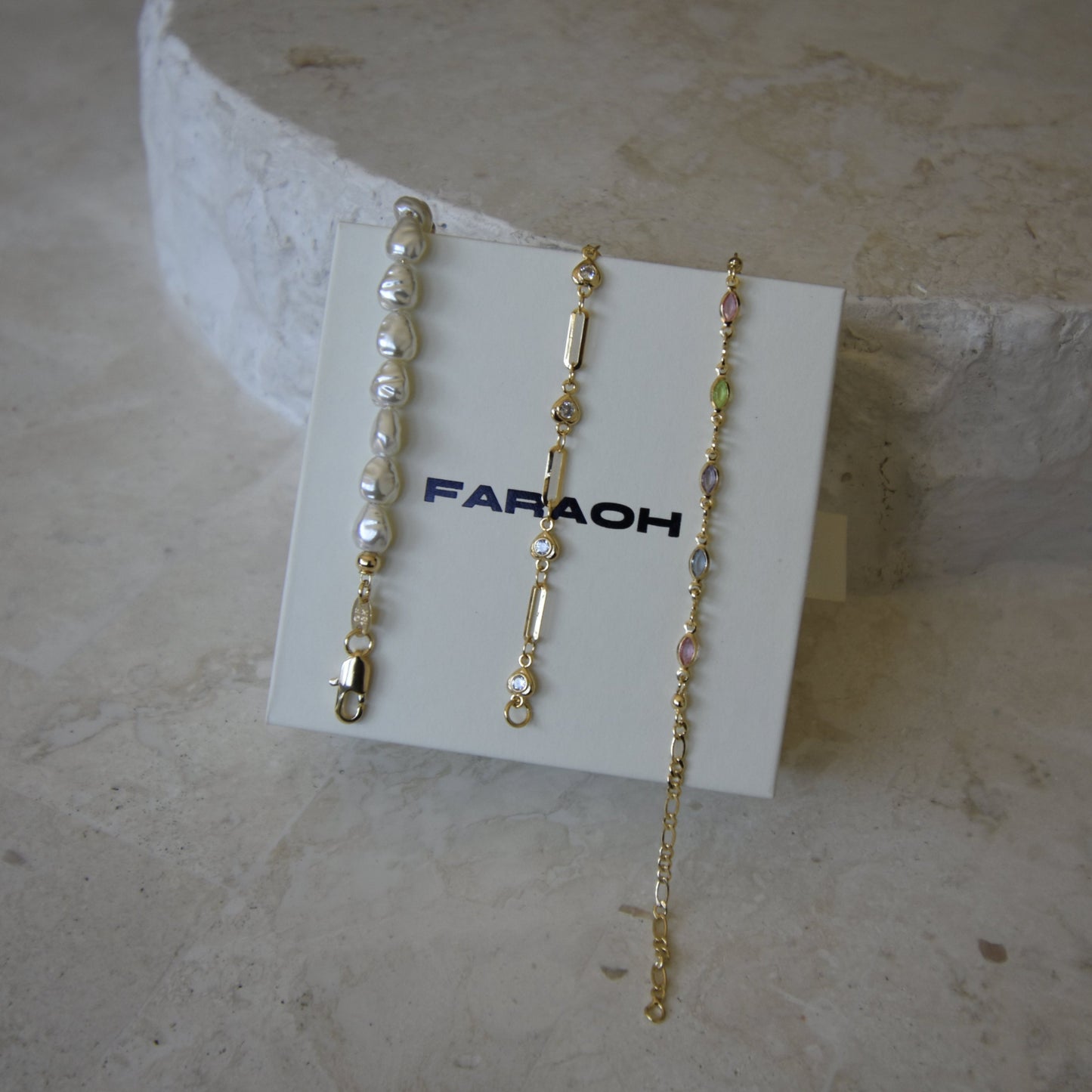 Addis Pearl Bracelet