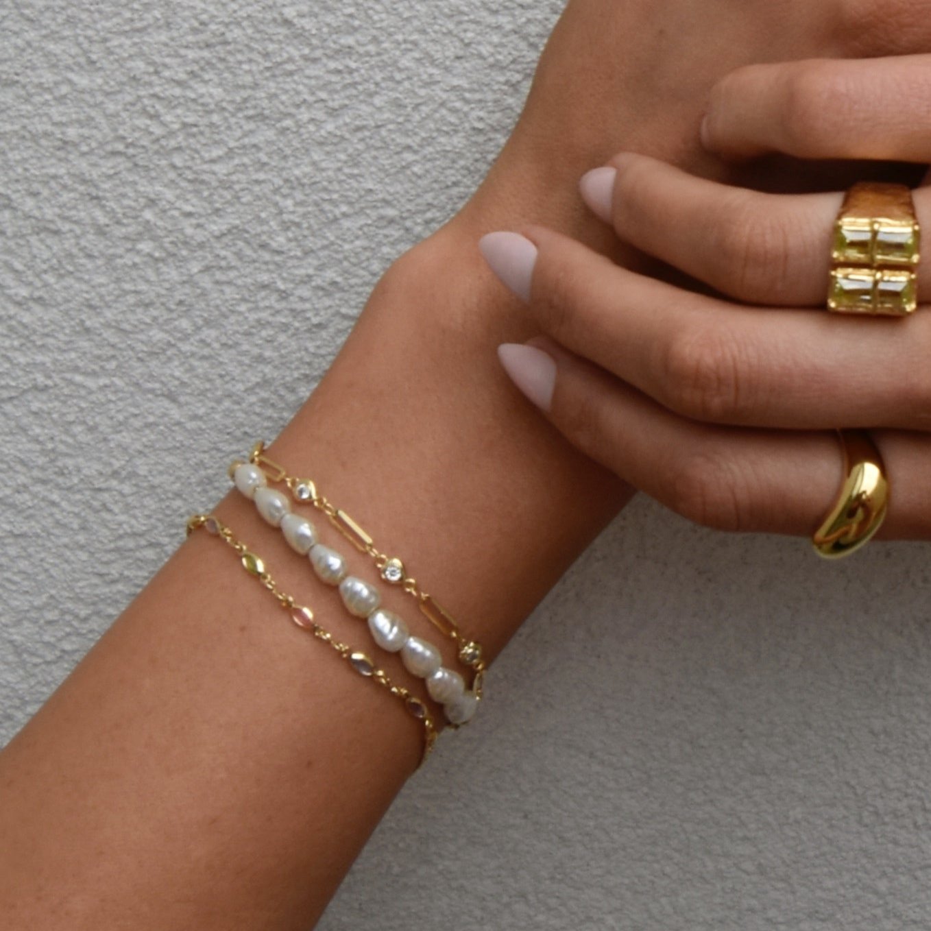 Addis Pearl Bracelet