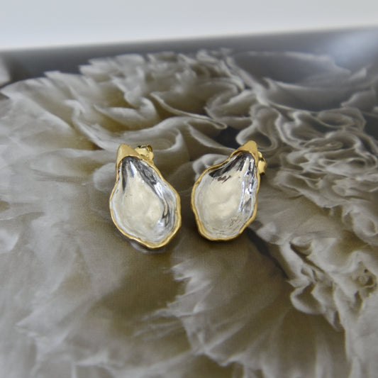Eddie Oyster Earrings