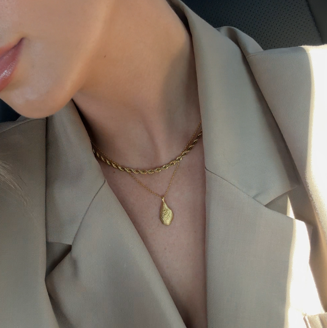 Eddie Oyster Necklace - Gold Vermeil